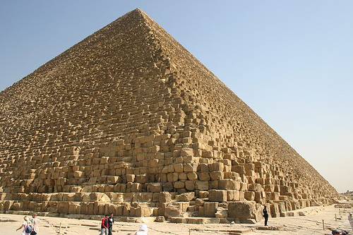 http://commons.wikimedia.org/wiki/Image:Pyramide_Kheops.JPG