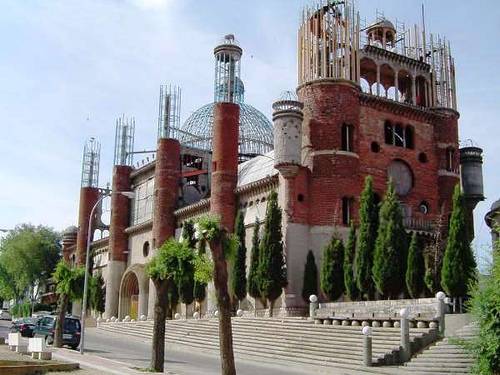 http://en.wikipedia.org/wiki/Image:Cathedral_of_Justo_Gallego.JPG