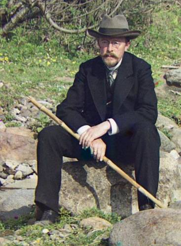 http://commons.wikimedia.org/wiki/Image:Sergei-Prokudin-Gorski-Larg.jpg