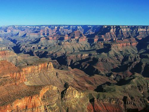 http://en.wikipedia.org/wiki/Image:Grandcanyon_laban.jpg