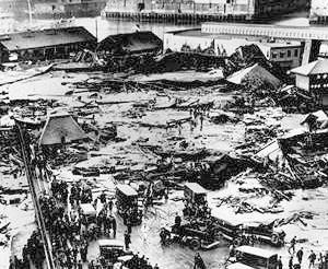 http://commons.wikimedia.org/wiki/File:BostonMolassesDisaster.jpg