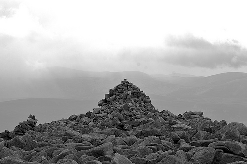 http://en.wikipedia.org/wiki/Image:Summit_benmacdhui.jpg