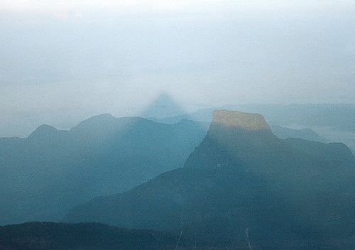 http://commons.wikimedia.org/wiki/File:Srilanka_adams_triangle.jpg