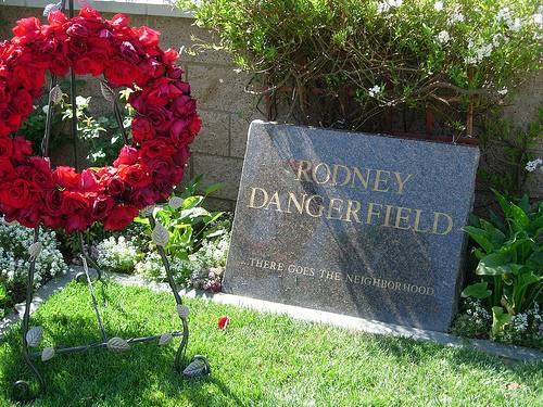 http://commons.wikimedia.org/wiki/File:RodneyDangerfieldGravestoneJuly2007.jpg