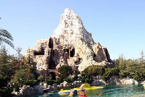 http://commons.wikimedia.org/wiki/File:Dlp_matterhorn.jpg