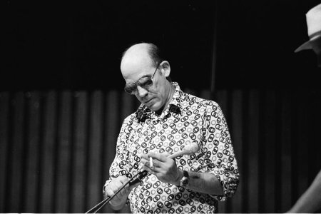 http://commons.wikimedia.org/wiki/File:Hunter_S._Thompson,_1988.jpg