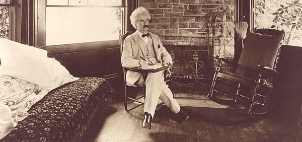 http://commons.wikimedia.org/wiki/File:Mark_Twain_seated.jpg