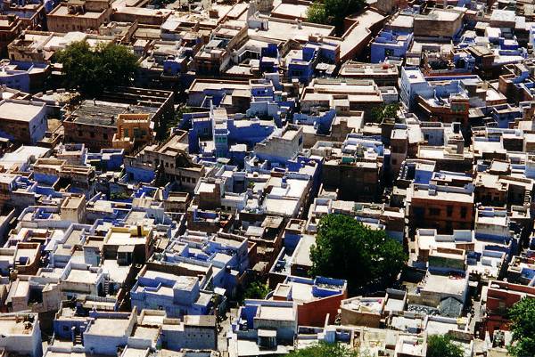 http://commons.wikimedia.org/wiki/File:Jodhpur_rooftops.jpg