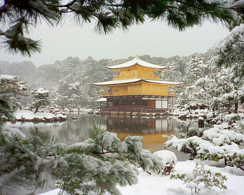 http://commons.wikimedia.org/wiki/File:Kinkaku-Snow-8-Cropped.jpg