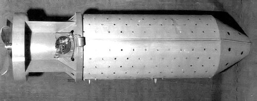 http://commons.wikimedia.org/wiki/File:Bat_Bomb_Canister.jpg