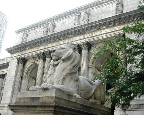http://commons.wikimedia.org/wiki/File:New_York_Public_Library_060622.JPG