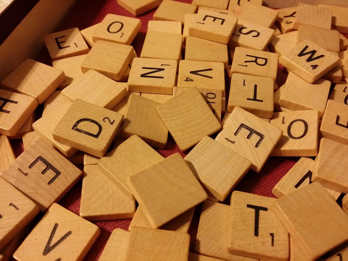 https://pixabay.com/en/scrabble-game-board-game-words-243192/