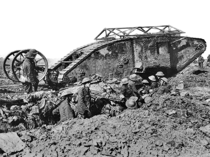 https://commons.wikimedia.org/wiki/File:British_Mark_I_male_tank_Somme_25_September_1916.jpg