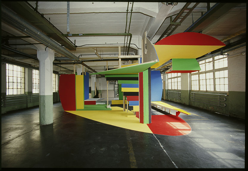 http://www.georgesrousse.com/en/archives/article/georges-rousse-in-ruesselsheim/