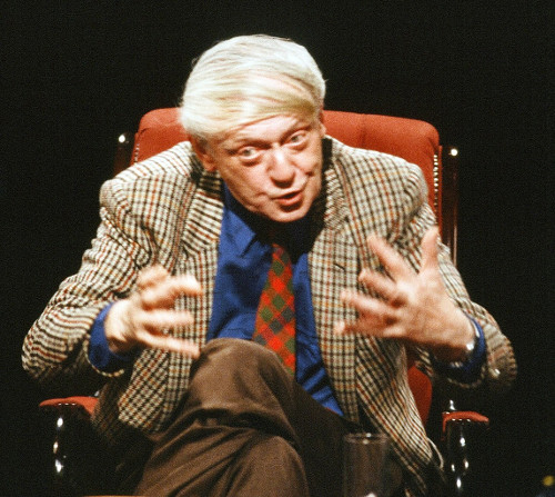 https://commons.wikimedia.org/wiki/File:Anthony_Burgess_appearing_on_%22After_Dark%22,_21_May_1988.jpg