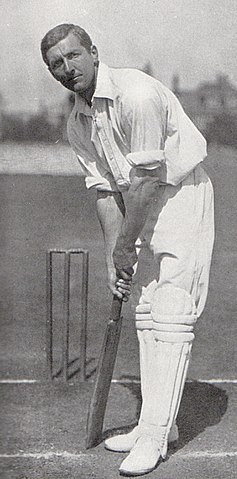 https://commons.wikimedia.org/wiki/File:CB_Fry_batting.jpg