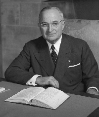 https://www.goodfreephotos.com/people/harry-s-truman-portrait.jpg.php