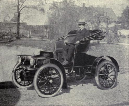 https://commons.wikimedia.org/wiki/File:1909_Baker_Suburban_Runabout.jpg