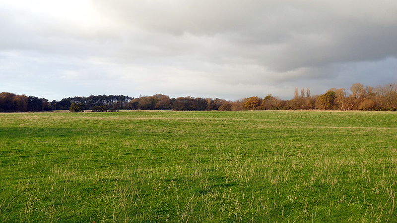 https://commons.wikimedia.org/wiki/File:Argleton,_view_from_Bold_Lane.JPG