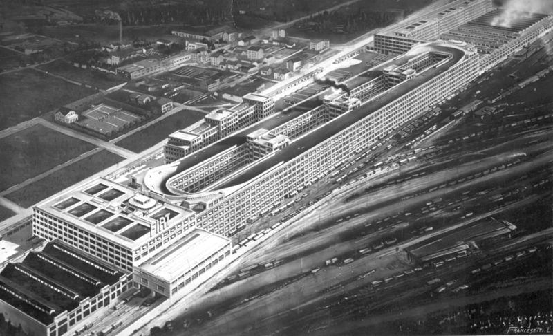 https://commons.wikimedia.org/wiki/File:Fiat_Lingotto_veduta-1928.jpg