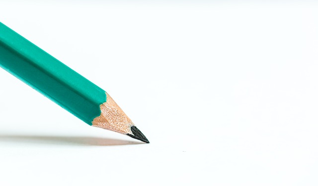 https://pixabay.com/photos/pencil-writing-education-sharp-3241121/