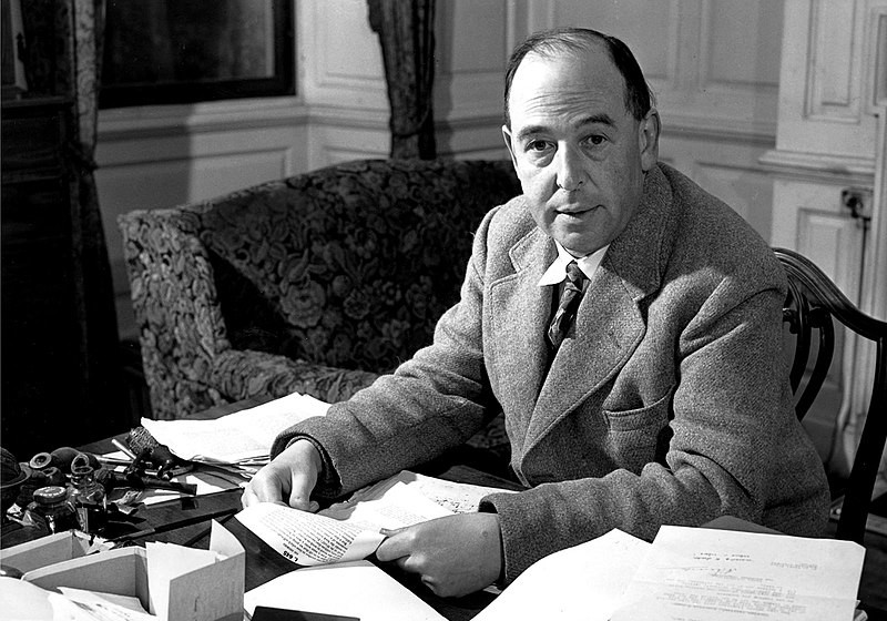 https://commons.wikimedia.org/wiki/File:C.S.-Lewis.jpg