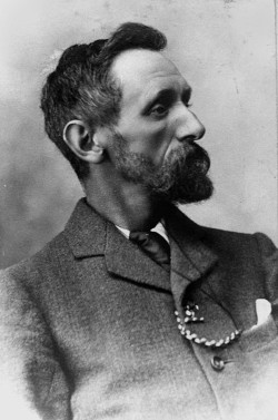 https://commons.wikimedia.org/wiki/File:Clement_Wragge,_circa_1901.JPG